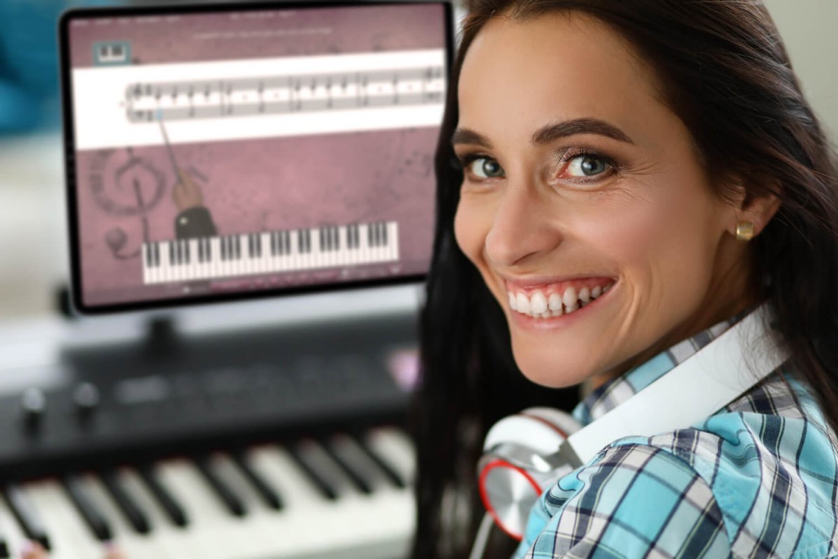 smiling woman at electric piano with iPad displaying piano learning app